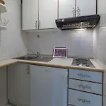 One-bedroom In Xvii Appartement *