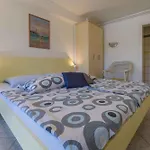 One-bedroom In Xvii Appartement *