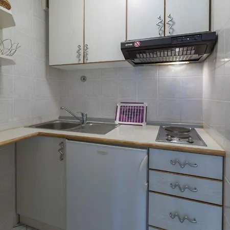 One-bedroom In Xvii 公寓 *