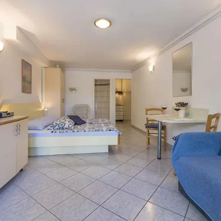 One-bedroom In Crikvenica Xvii *