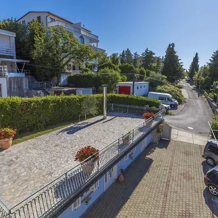 One-bedroom In Crikvenica Xvii Apartament